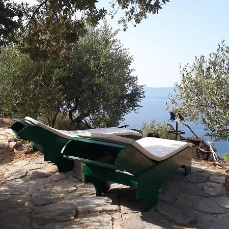 펜션 Robinson Galisnjak With Amazing Sea View & Jacuzzi