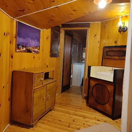 Robinson Galisnjak With Amazing Sea View & Jacuzzi Holiday home *